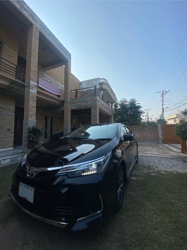 Toyota Corolla Altis 2022 1.6 Special Edition 2