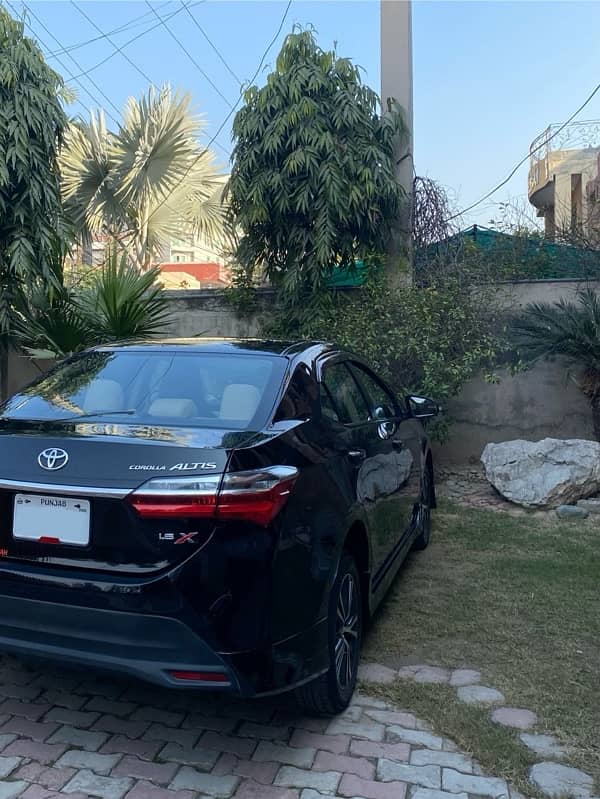 Toyota Corolla Altis 2022 1.6 Special Edition 5