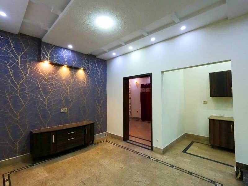 5 Marla Spacious House Is Available In Bahria Town - Block AA For sale 21