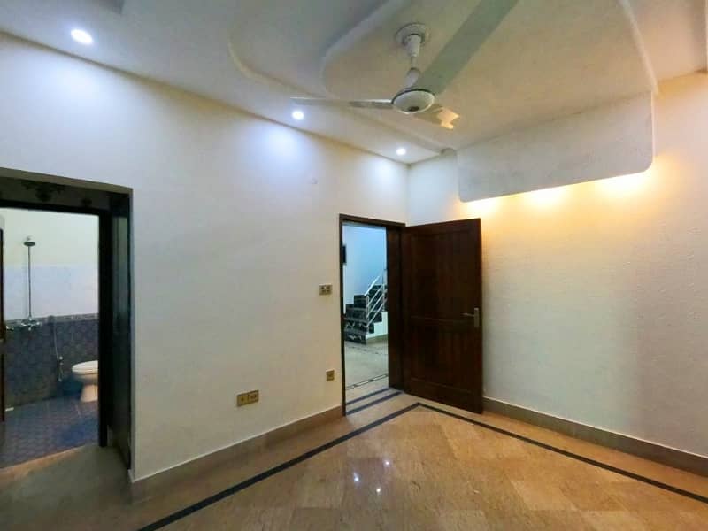 5 Marla Spacious House Is Available In Bahria Town - Block AA For sale 29