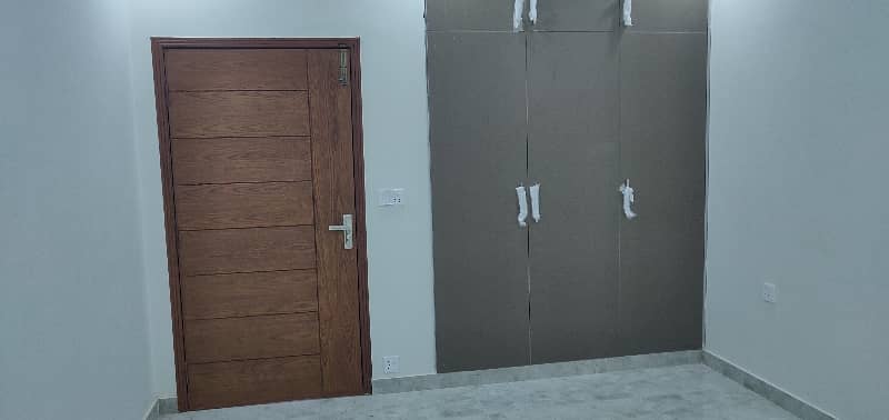 Airport Road 5 Marla Brand New Double Unit House For Sale 9