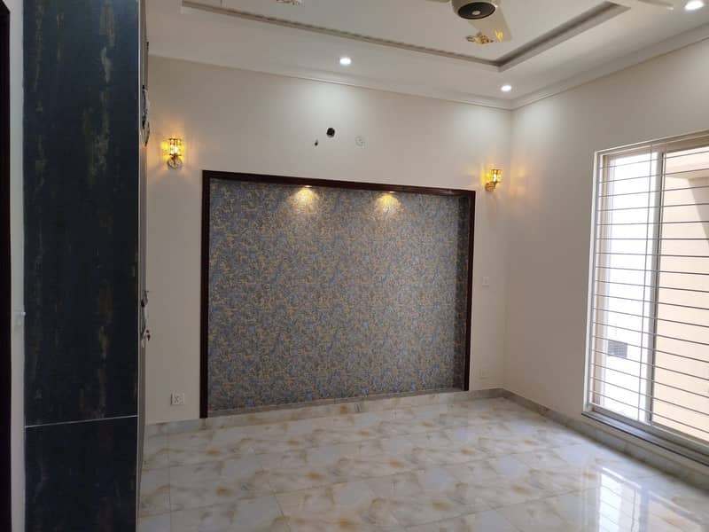 5 MARLA ULTRA MODERN DESIGN BRAND NEW HOUSE IS AVAILABLE FOR SALE IN DHA PHASE 11 RAHBAR SECTOR 2 24