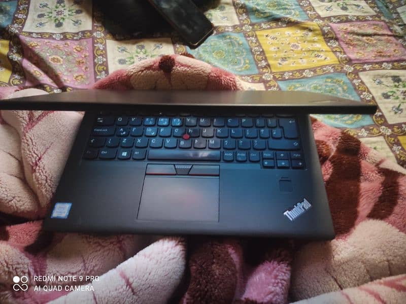 Lenovo i5 6th 8gb ram 256 ssd A+ Condition 8