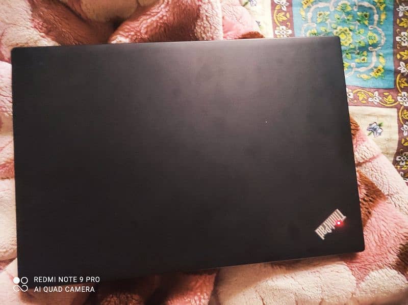 Lenovo i5 6th 8gb ram 256 ssd A+ Condition 10