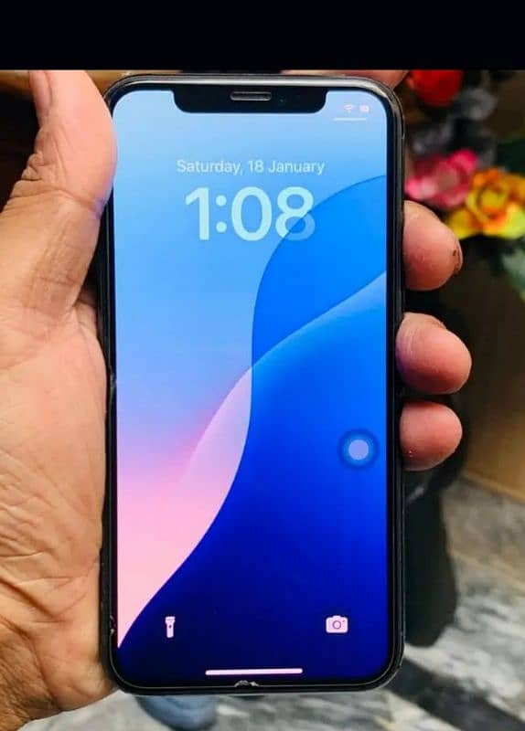 i phone 11 pro NON PTA 64gb Esim time avaliable 3