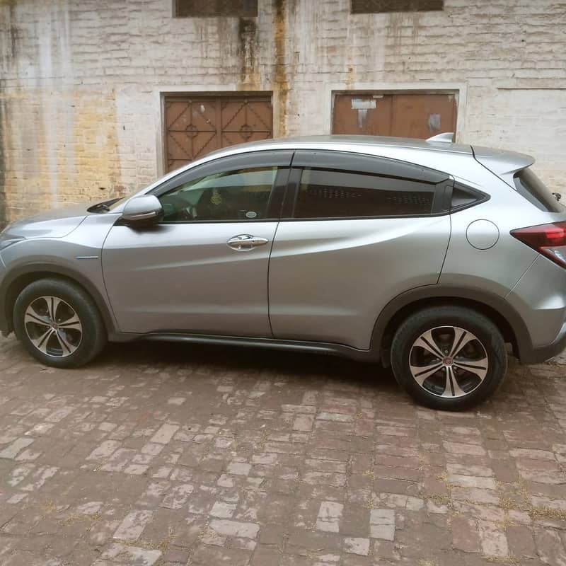 Honda Vezel 2016 4