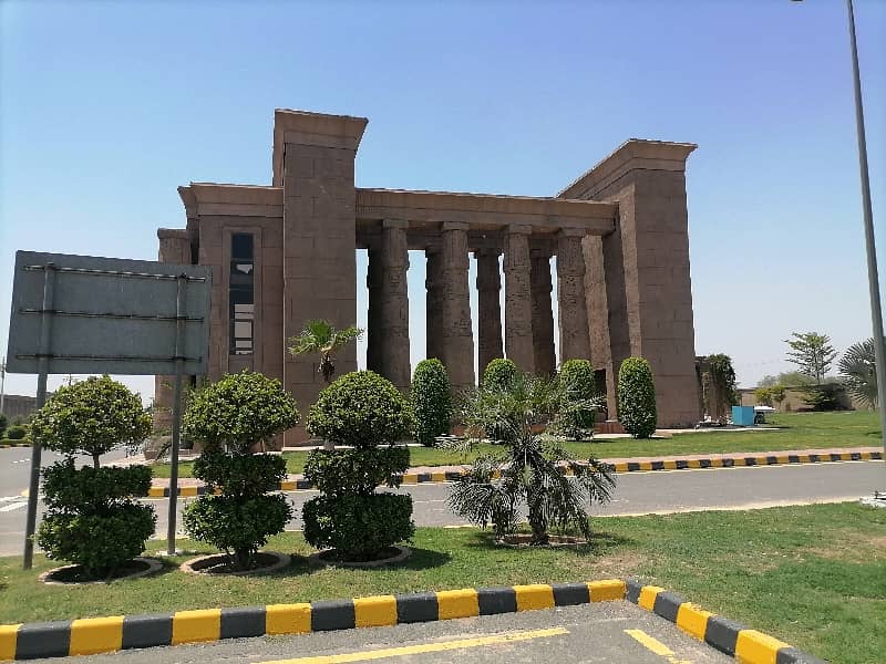 Prime Location 7 Marla Residential Plot In Citi Housing Of Faisalabad Is Available For sale 8