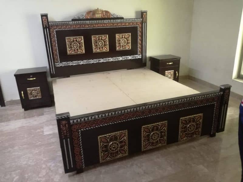 wooden double bed side table and dressing table 4