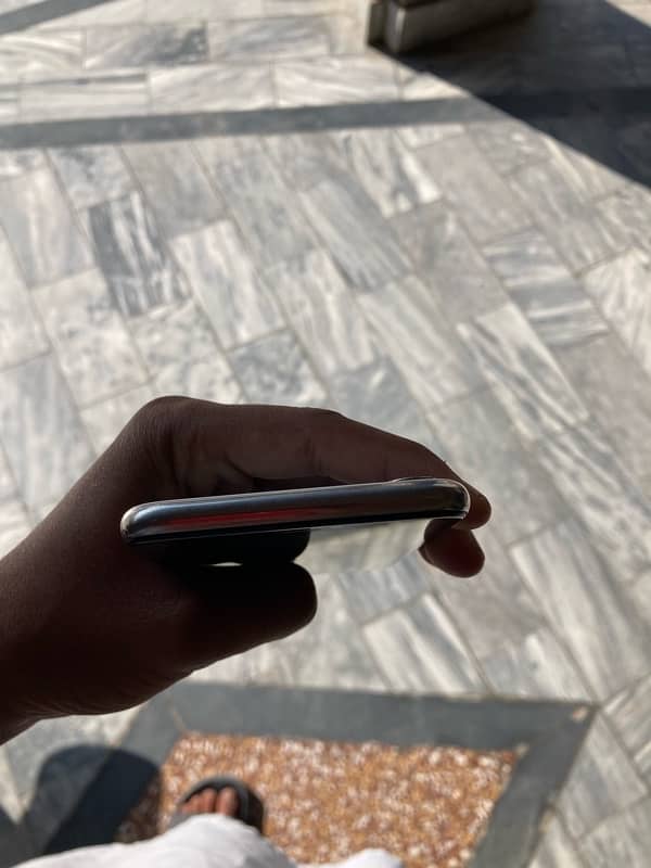 IPhone x 64GB Non Pta 11