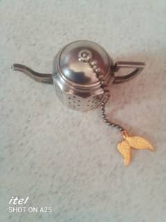 TEA INFUSER ENGLAND