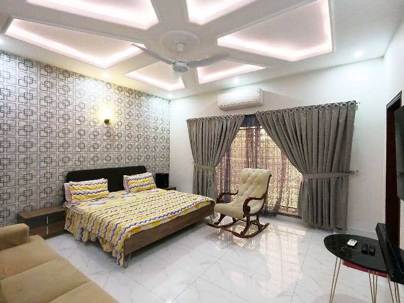 Your Dream Fully Furnished 10 Marla House Is Available In Wapda Town Phase 1 - Block J2 24