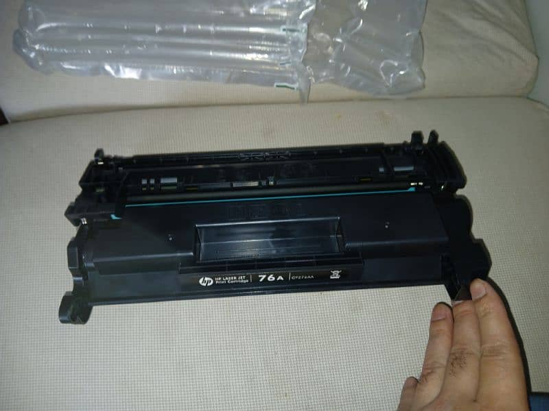 LASER JET INK CARTRIDGE 76A (NEW) 4