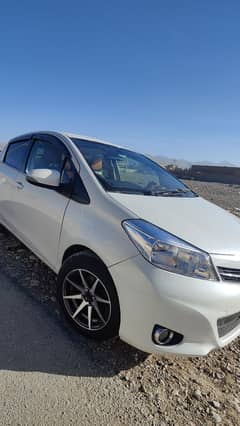 Toyota Vitz 2012