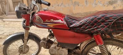 03106108005 selling crown bike Quetta num