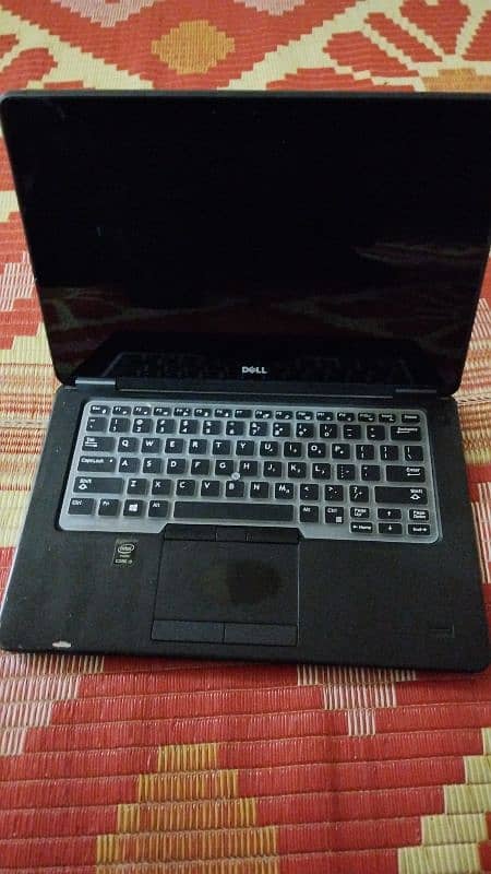 Dell Latitude E7450 1