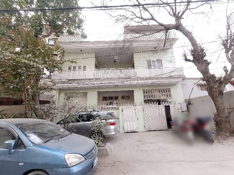 7.5 Marla House For Sale in Prime Location Satellite Town Block D Rawalpindi 4