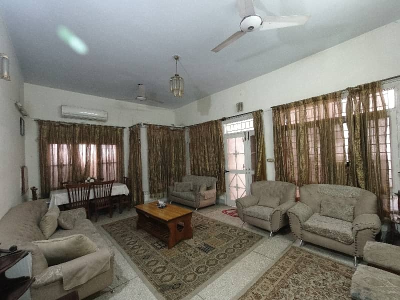 7.5 Marla House For Sale in Prime Location Satellite Town Block D Rawalpindi 24