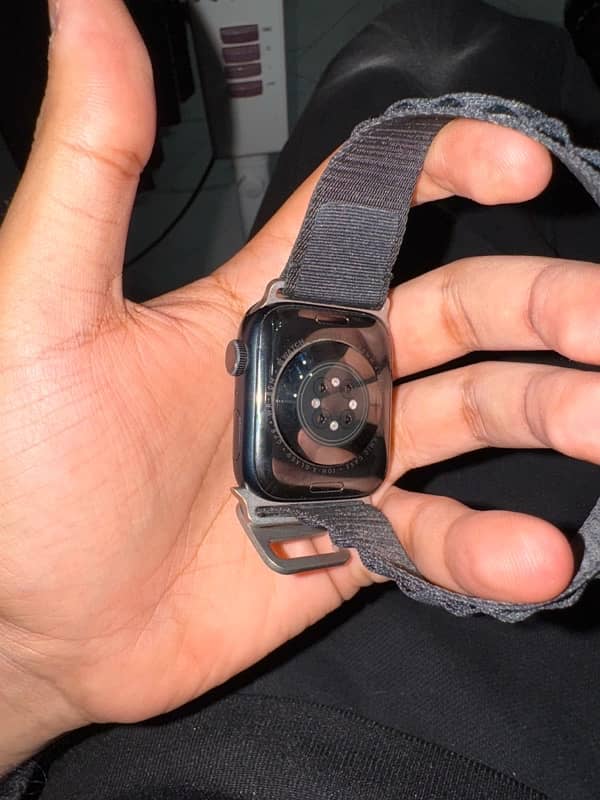 Apple Watch Series 7 45 mm with box 3