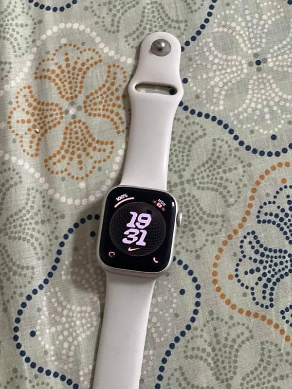 Apple watch series 8 - 45mm 0