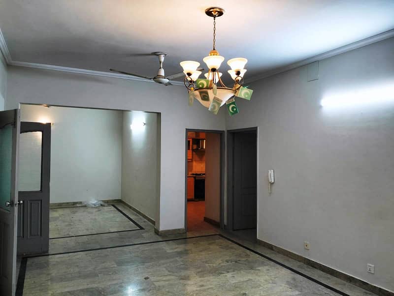 10 Marla House with Basment for Rent in Askari 10 16