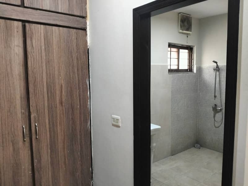 17 Marla Brig House For Sale In Askari 10 Sector F 15