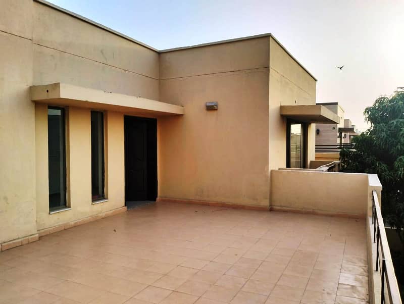 17 Marla Brig House For Sale In Askari 10 Sector F 24