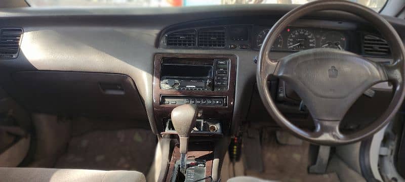 Toyota Crown 1994 8