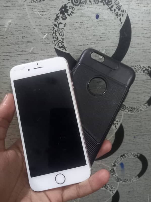 iPhone 7 WhatsApp 0303 4306901 1