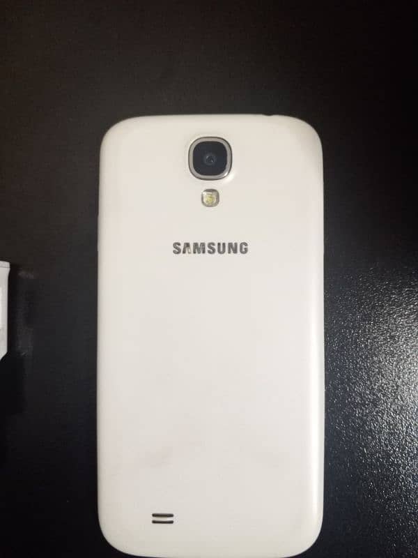 Samsung Galaxy s4 PTA approved with box and original charger 6