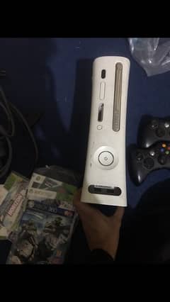 XBOX 360 full okay cheap and reasonable