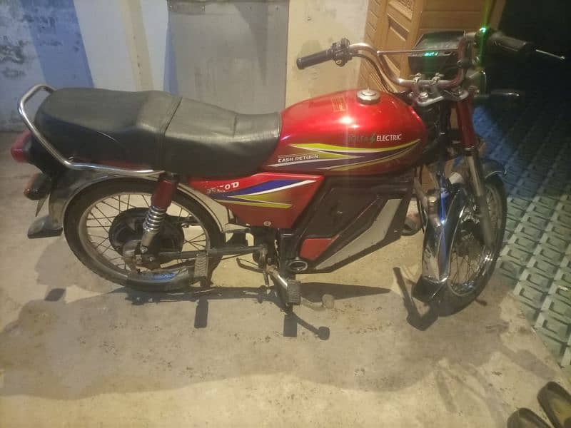 JOLTA  EECTRIC BIKE IN GOOD CONDITION 2