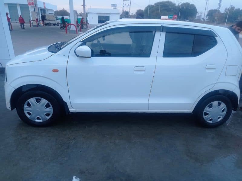 Suzuki Alto VXL AGS  2020 AUTOMATIC 13