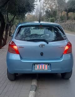 Toyota Vitz 2007