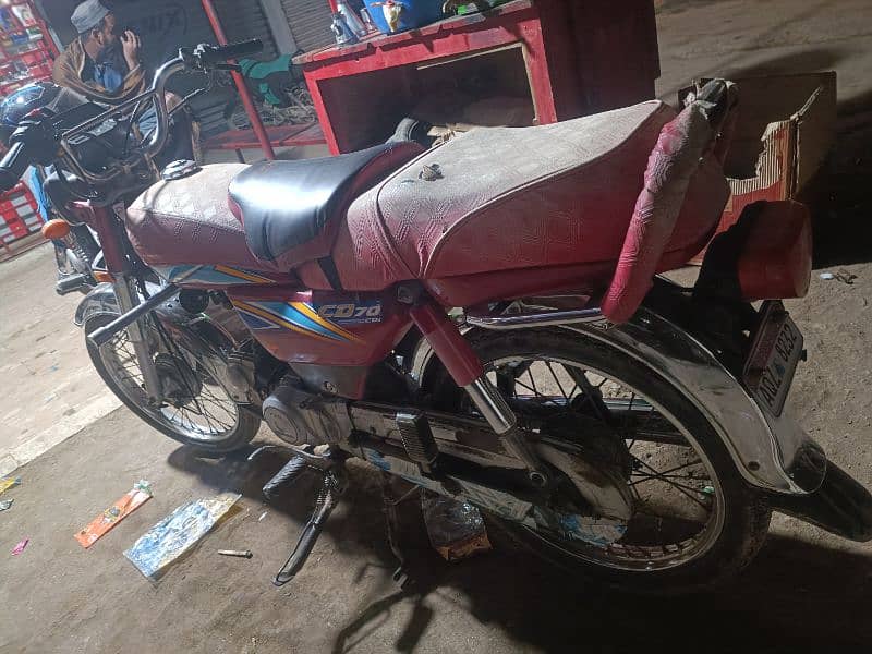 Honda cd 70 full genuine 5