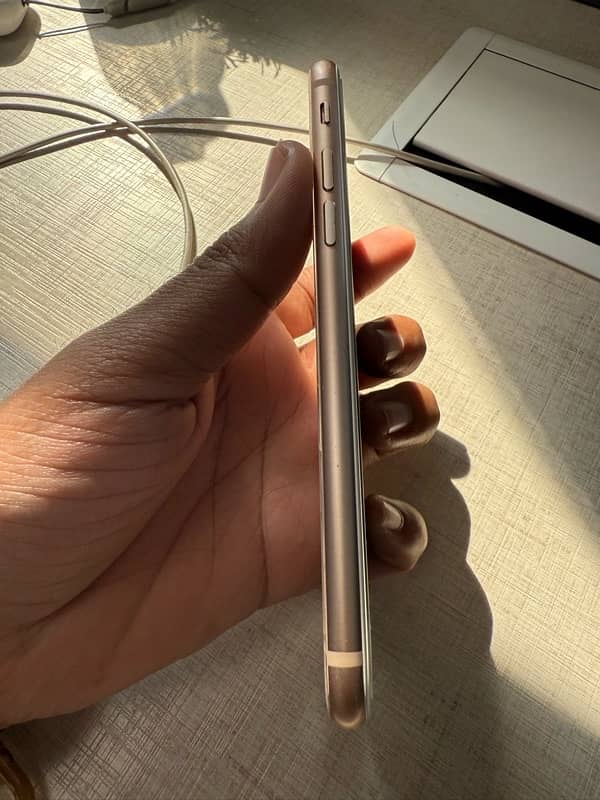 iPhone 8 PTA approved. Gold. 64 GB 2