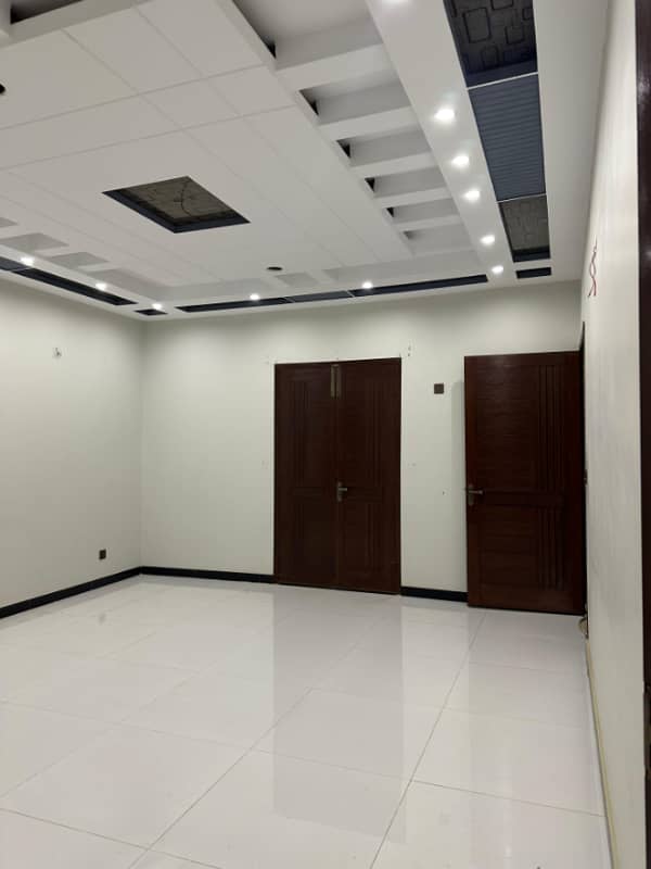 240 Square Yards Upper Portion For Rent In Gulshan-E-Iqbal Town 13