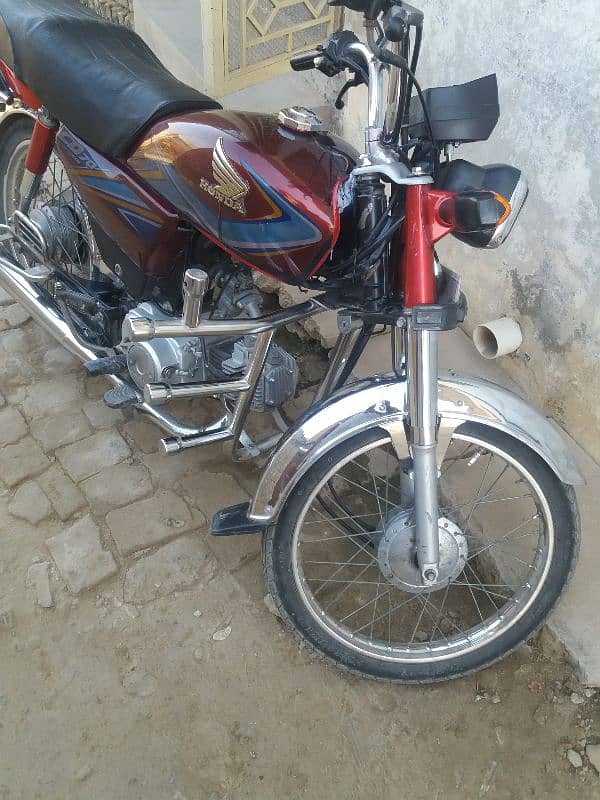 Honda cd 70 19model 5