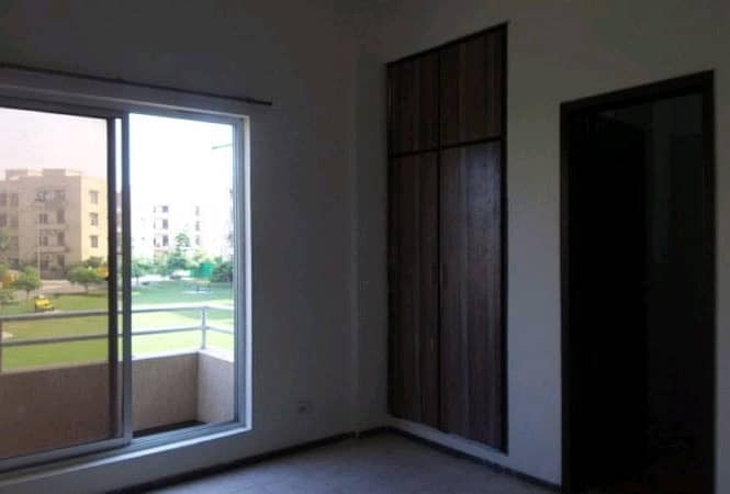 Key Solutions Real Estate Offers Flat For Rent 5