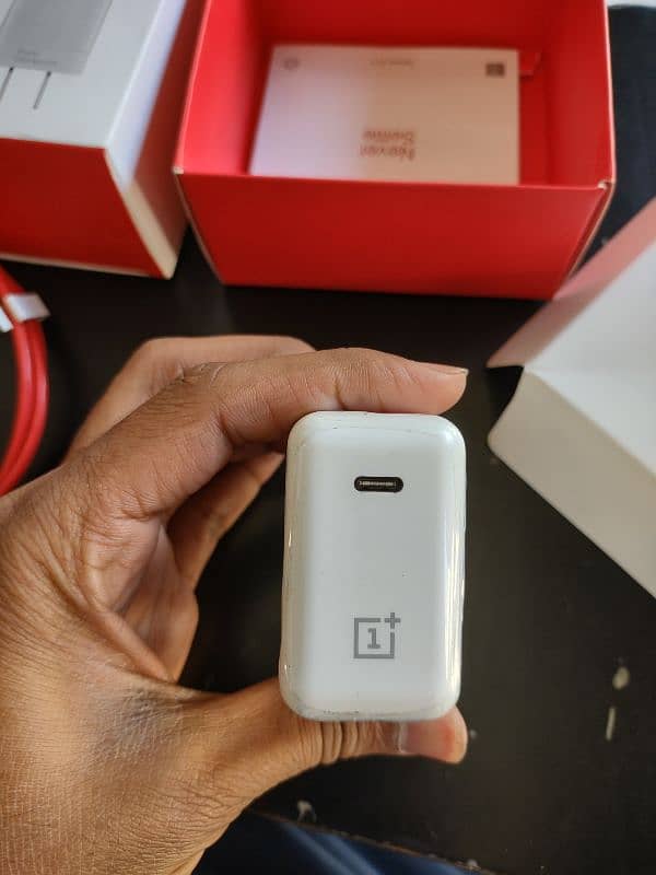 one plus 65w charger 2