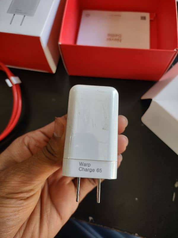 one plus 65w charger 3