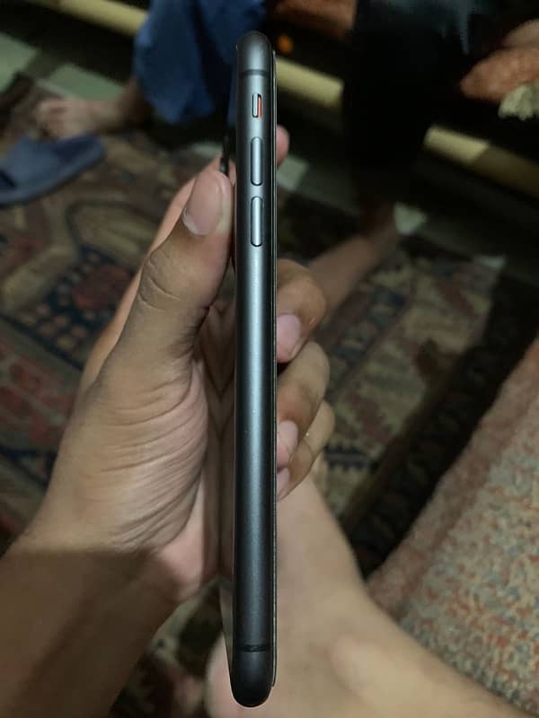 iphone 11 non pta jv 64 gb battery health 79% 3