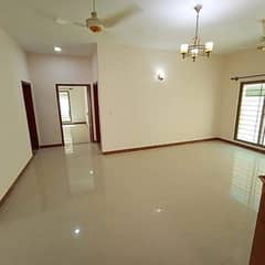 Spacious House Is Available For rent In Ideal Location Of Askari 5 - Sector H