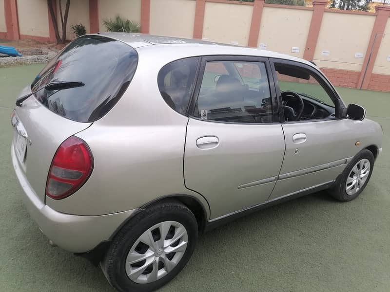 Toyota duet 2006 car for sale 11