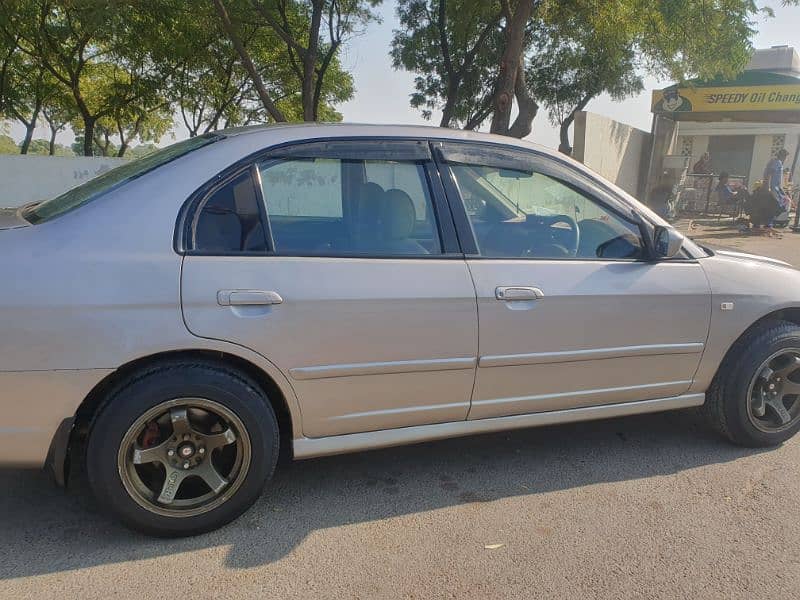 Honda Civic Prosmetic 2004 3