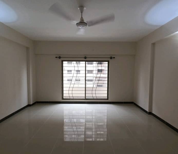 Askari 5 - Sector J Flat Sized 3300 Square Feet For Sale 17