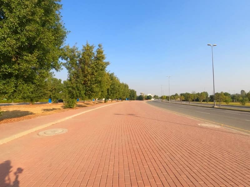 Ideally Located Commercial Plot Of 8 Marla Is Available For Sale In Lahore 15