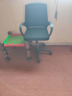 Desk Chair / Office Chair