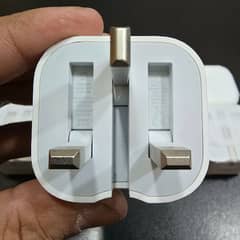 Apple 20W 3 Pin Fast Adapter