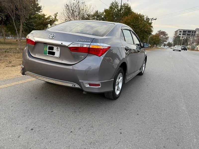 Toyota Corolla GLI 2015 6