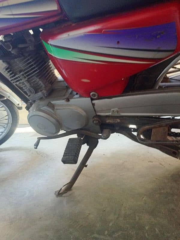 Honda 125 6